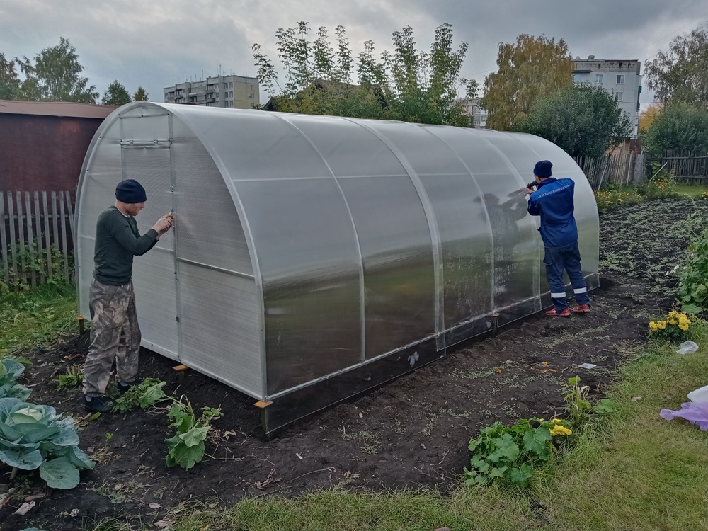 Теплицы от производителя в Киселёвске.