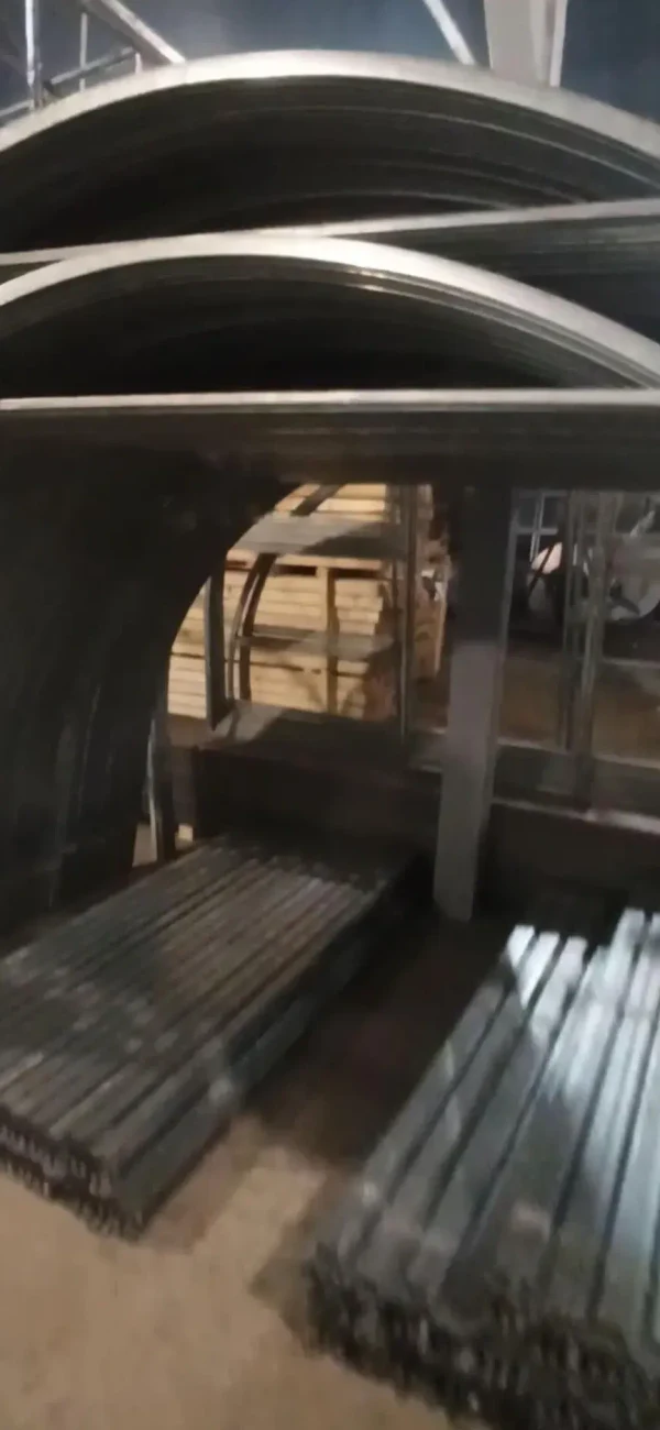 Теплицa "Кузбасская" от
17 000р.