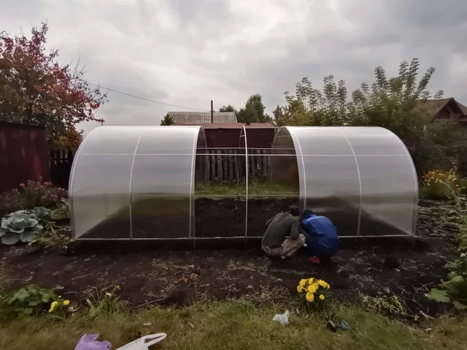 Ремонт теплиц-замена сотового поликарбоната от 5000 р.
