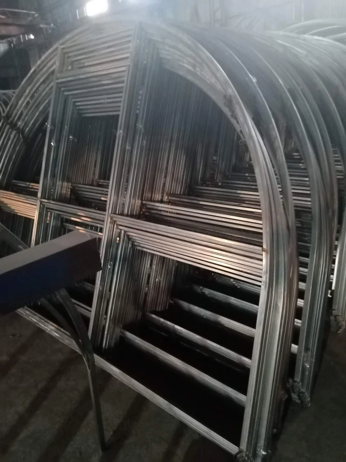 Каркас теплицы "под чехол" от 9000 руб.